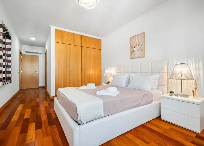 Sun Hills Panoramic Views *