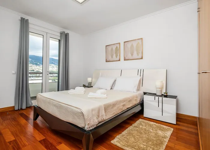 Sun Hills Panoramic Views *