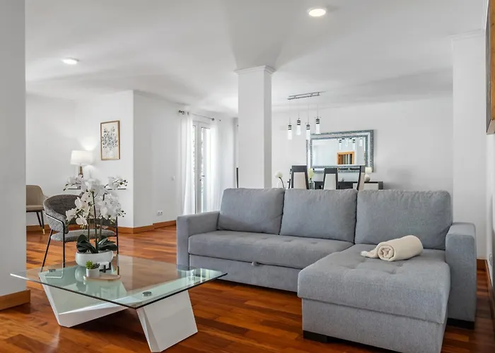 Sun Hills Panoramic Views *