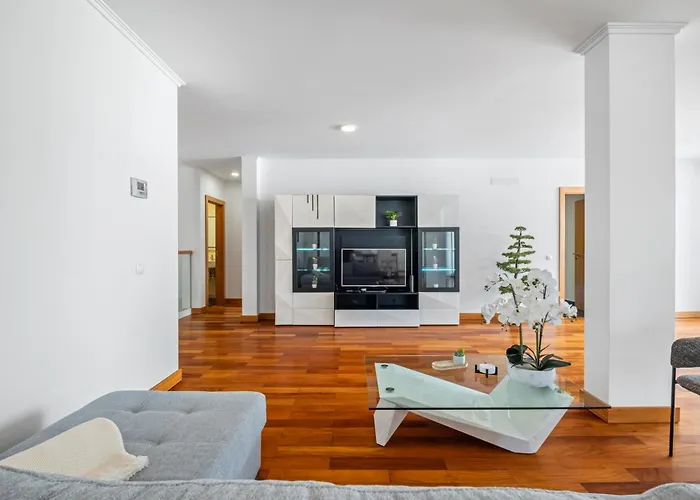 Sun Hills Panoramic Views Prázdninový dům *