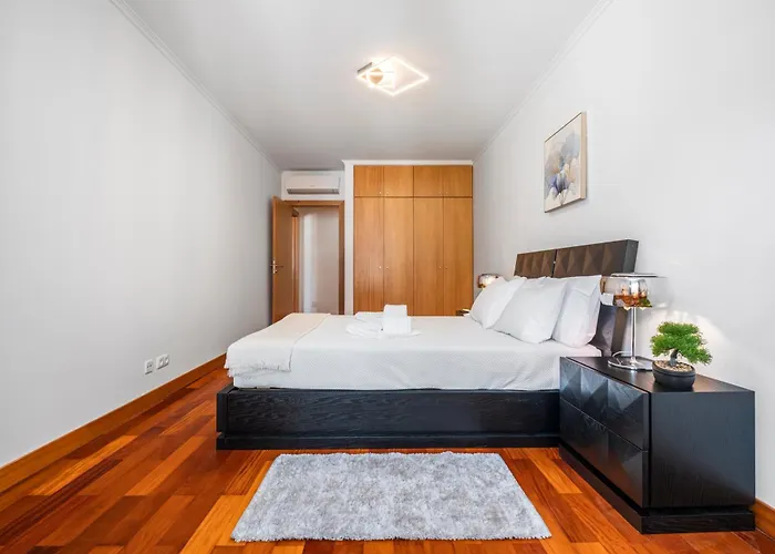 Sun Hills Panoramic Views * Funchal (Madeira)