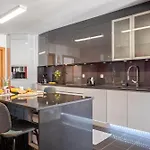 Sun Hills Panoramic Views فونشال