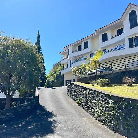 Sun Hills Panoramic Views Funchal (Madeira)