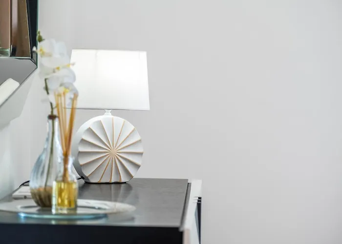 Sun Hills Panoramic Views * Funchal (Madeira)